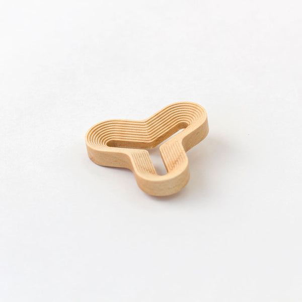 STEPS ブローチ SAN