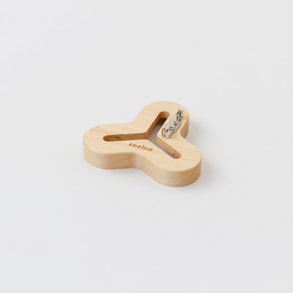 STEPS ブローチ SAN