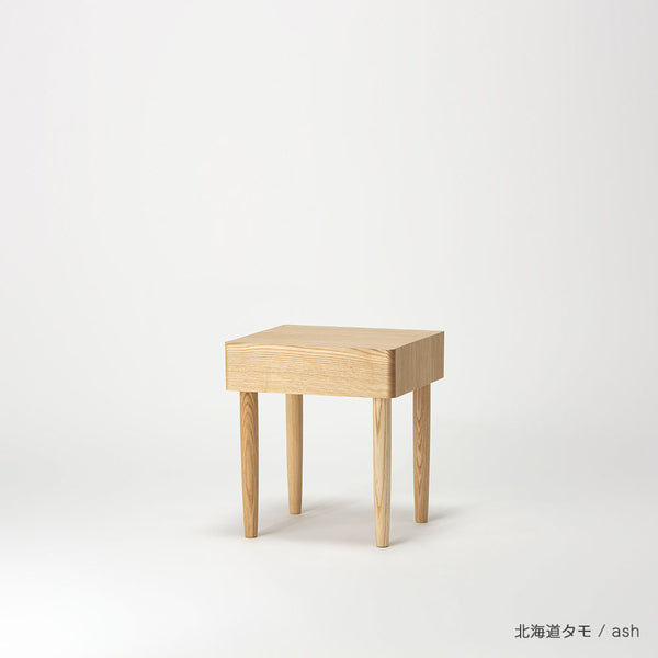 ドロワーナイトテーブル