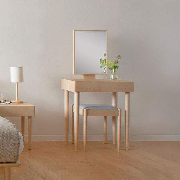 ドロワーデスク